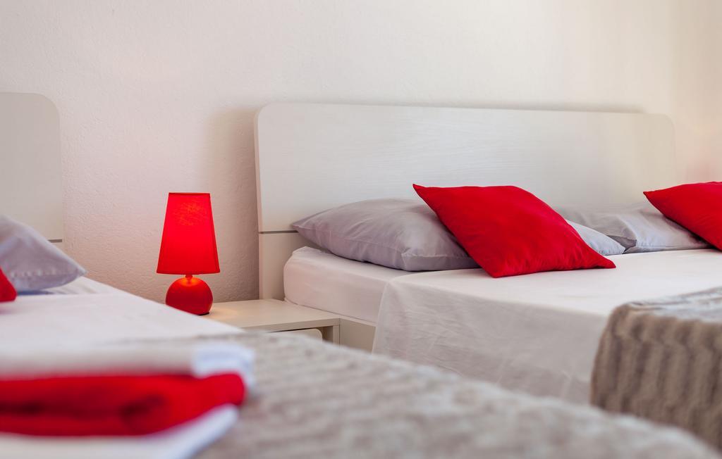 Apartments Nena Pisak Dış mekan fotoğraf
